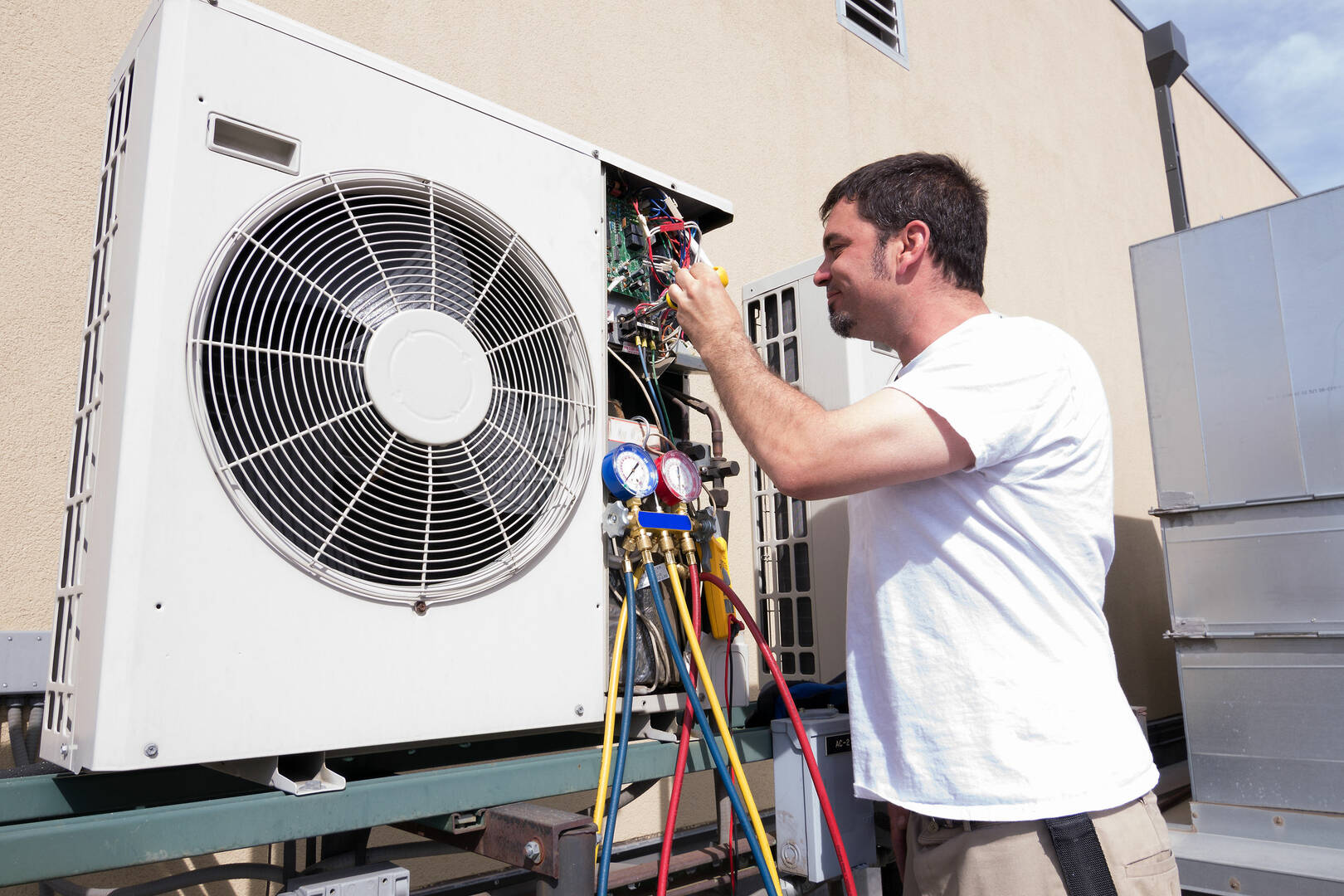 Washam Plumbing Heating & Air Conditioning logo